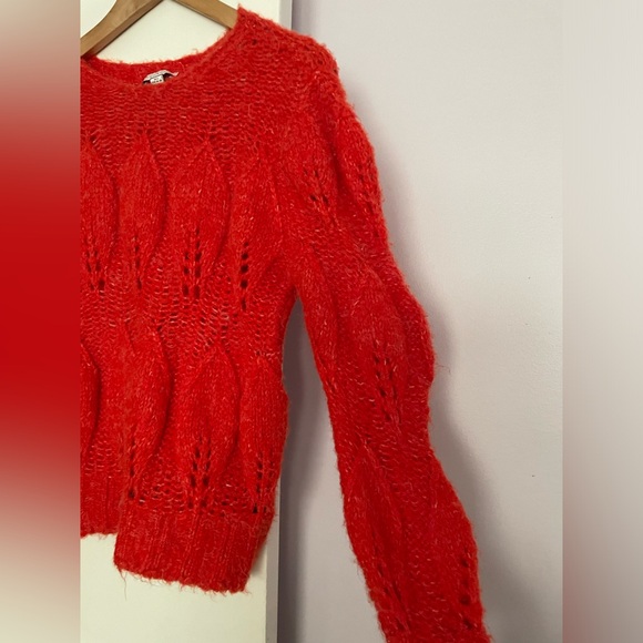 Topshop Womens Size 4-6 Petal Pointelle Red  Crewneck Sweater - Picture 5 of 10